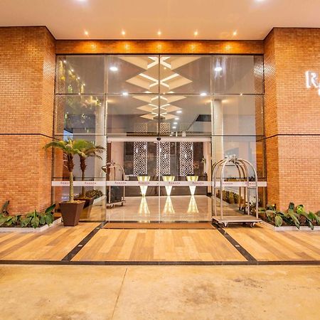 Hotel Ramada By Wyndham Manaus Torres Center Exterior foto